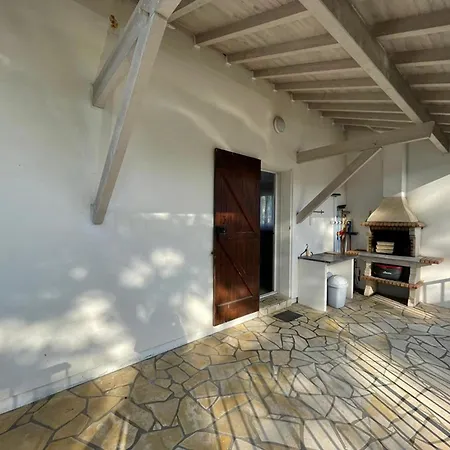 Σπίτι διακοπών Maison Familiale Landaise A 350m De La Avec Garage, 4 Et Jardin - Fr-1-413-185 *