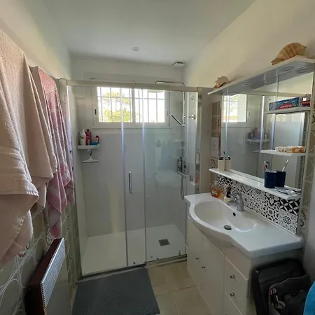Maison Familiale Landaise A 350m De La Avec Garage, 4 Et Jardin - Fr-1-413-185 Capbreton